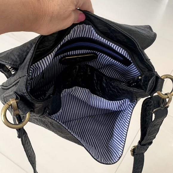 Urban Expressions crossbody/shoulder handbag - Picture 9 of 9